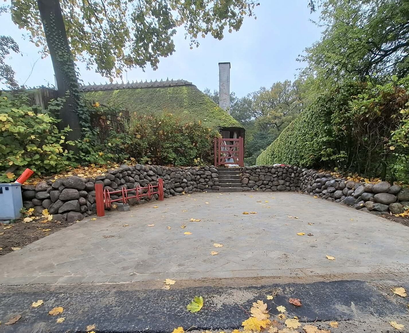 Anlægsgartner. belægning, støttemur, Herregårdssten